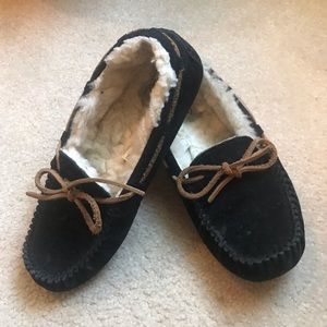 Ugg slippers
